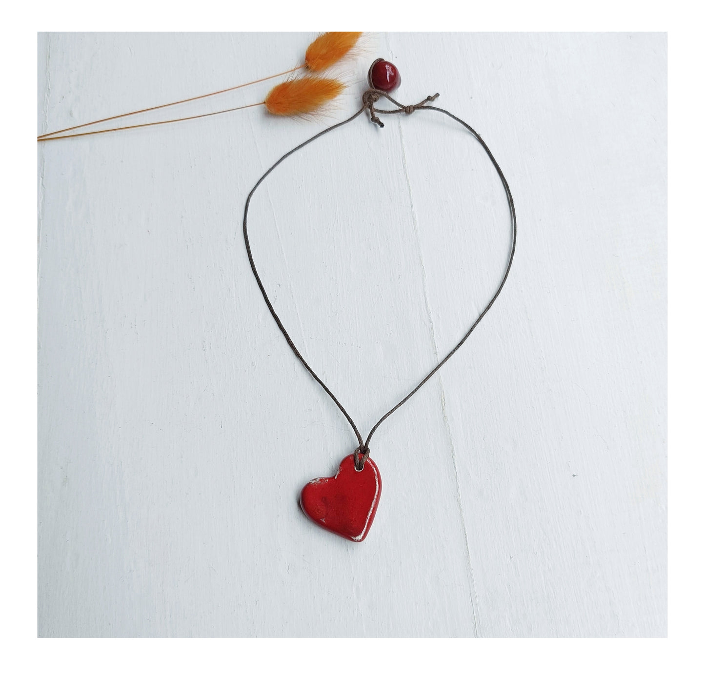 Collana Cuore in ceramica rossa e laccio